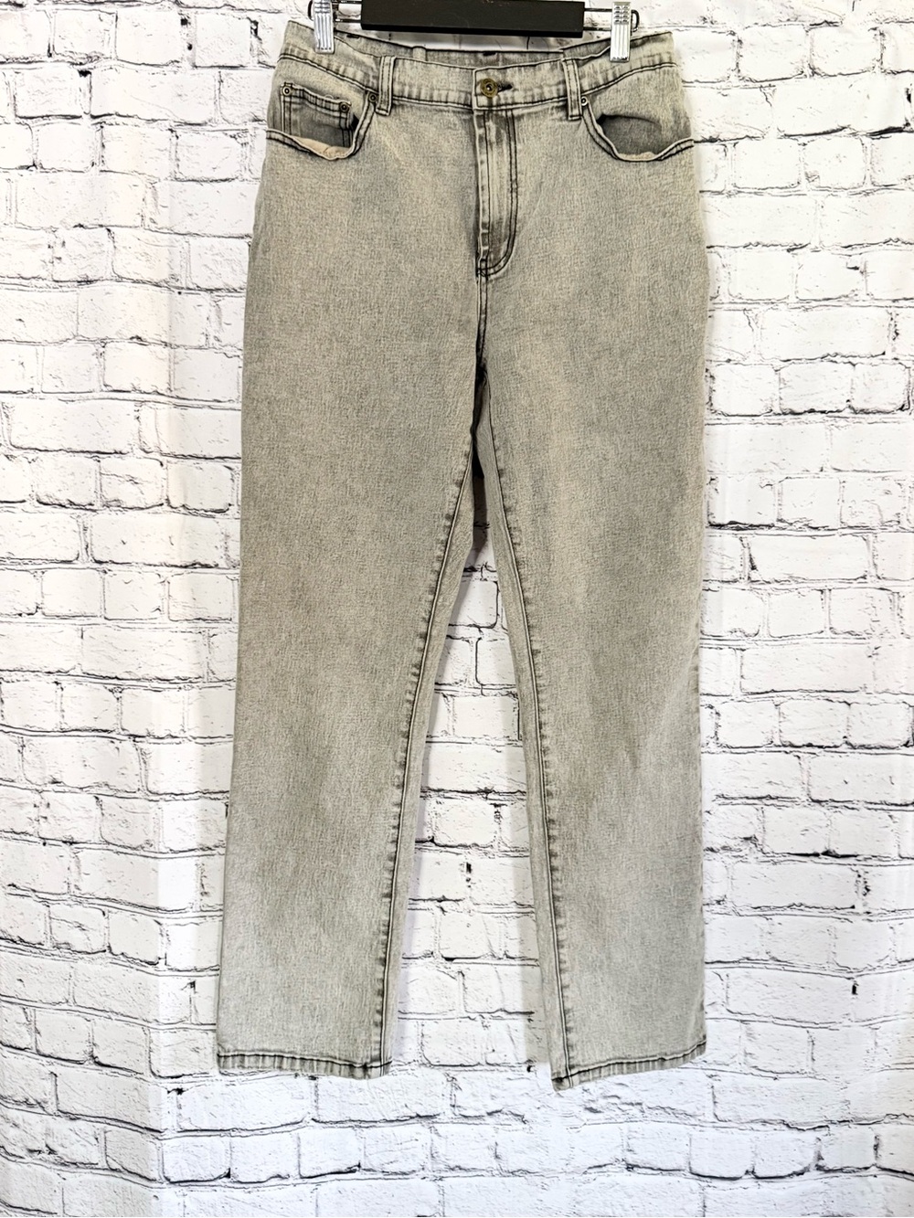 DIANE GILMAN. Acid wash black jeans. Size 8